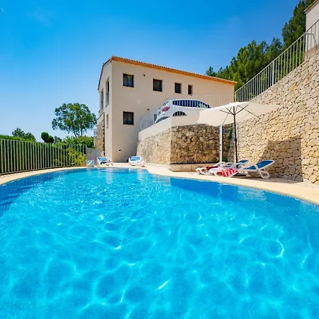 Lia - Plusholidays Villa *