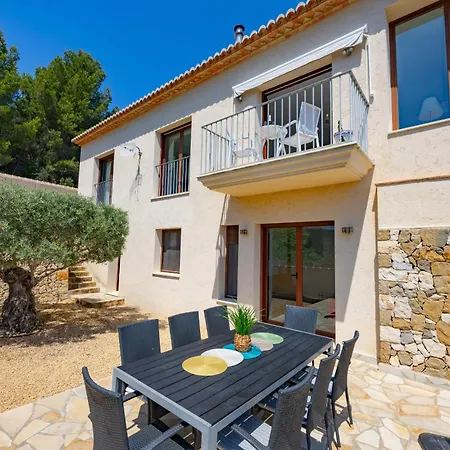 Lia - Plusholidays Villa Calpe