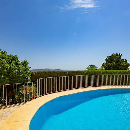 Lia - Plusholidays Villa Calpe