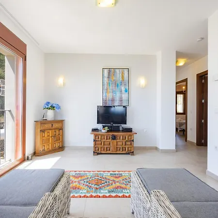 Villa Lia - Plusholidays *