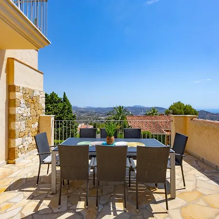 Lia - Plusholidays Villa *