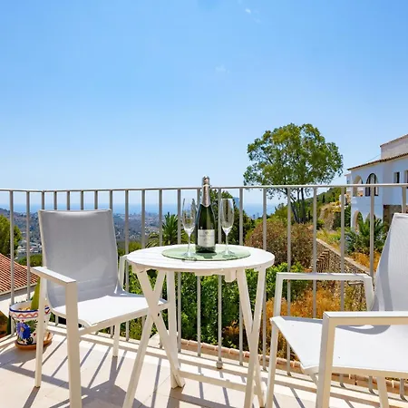 Lia - Plusholidays Villa