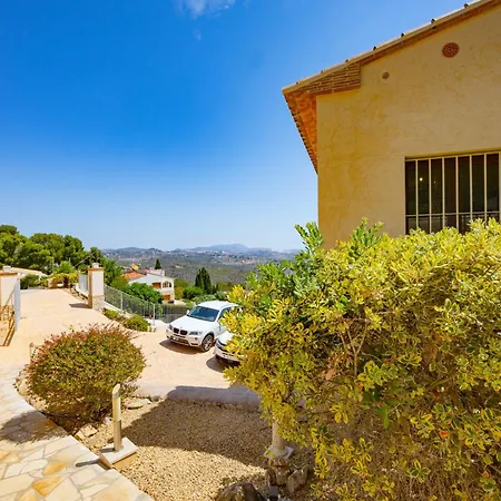 Lia - Plusholidays Villa *