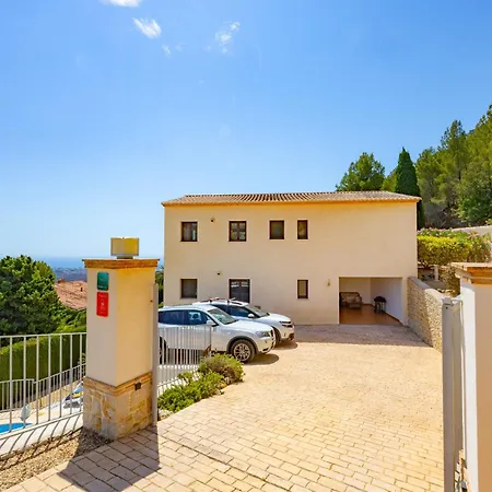 Lia - Plusholidays Villa Calpe