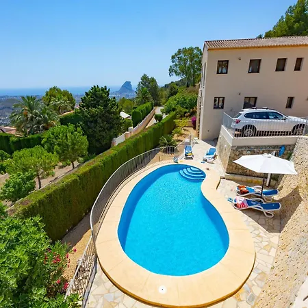 Lia - Plusholidays Villa